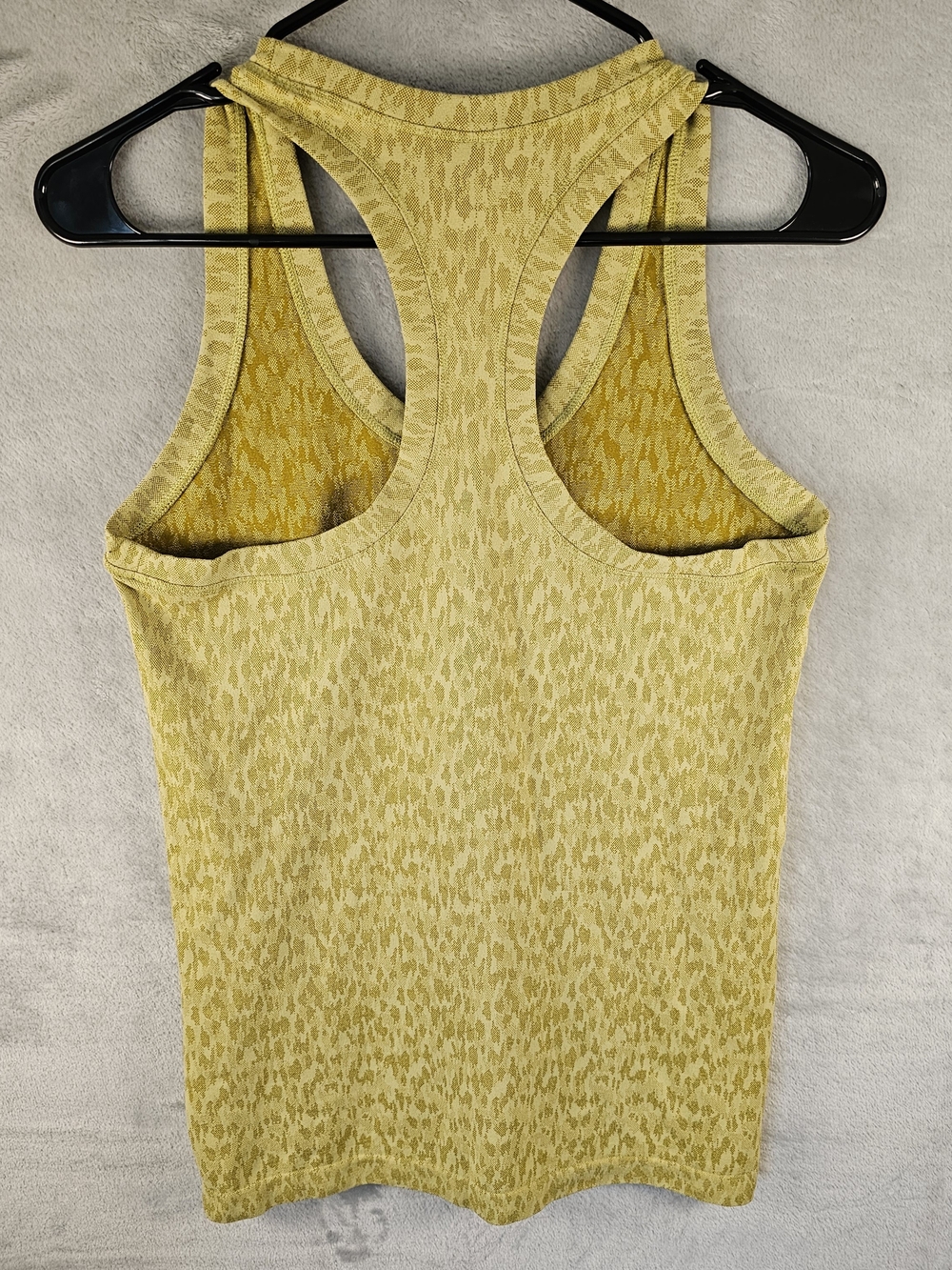 Athleta Sz. Small Women's Racerback Tank Top Athletic Camo Athleisure Gym Yoga - Picture 2 of 6